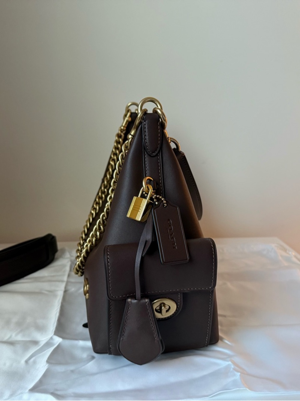 COACH Pocket Juliet 30 Shoulder Bag - Picture 3 of 7